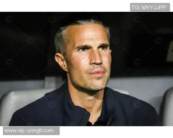 范佩西称赞弗格森管理艺术温格是其足球生涯的启蒙导师